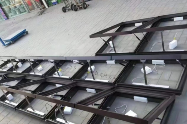 電動采光排煙天窗的工作原理,工業廠房電動排煙天窗注意事項